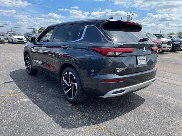 new 2024 Mitsubishi Outlander car, priced at $36,135