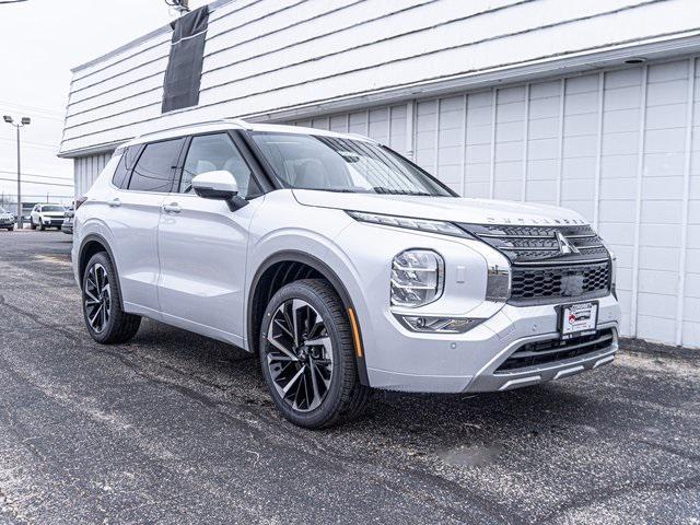 new 2024 Mitsubishi Outlander car, priced at $36,905