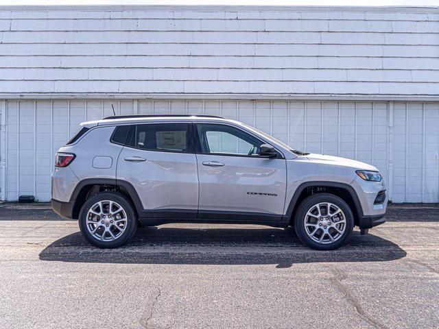 new 2024 Jeep Compass car, priced at $32,671