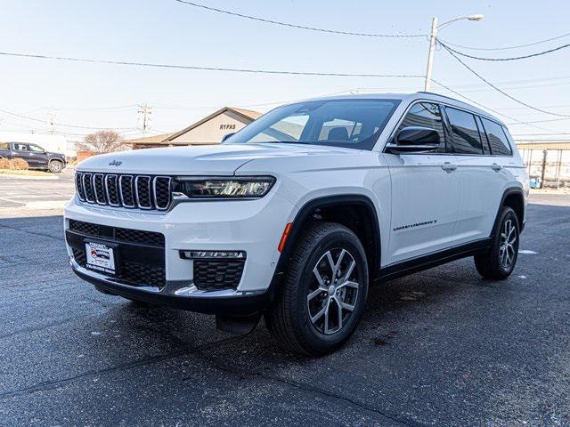 new 2024 Jeep Grand Cherokee L car, priced at $59,029