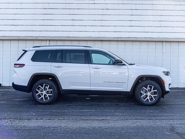 new 2024 Jeep Grand Cherokee L car, priced at $59,029