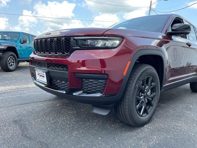 new 2024 Jeep Grand Cherokee L car, priced at $46,710