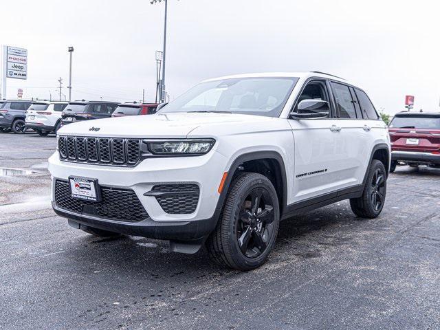 new 2024 Jeep Grand Cherokee car, priced at $46,609