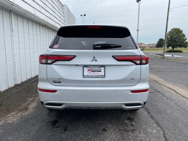 new 2024 Mitsubishi Outlander car, priced at $34,340