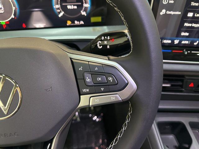 new 2025 Volkswagen Tiguan car, priced at $35,049