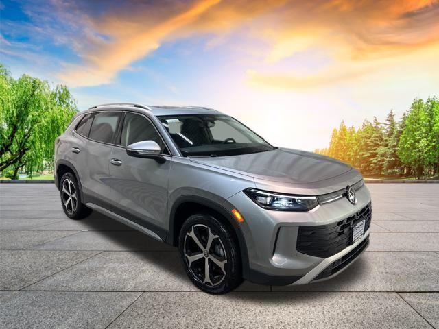 new 2025 Volkswagen Tiguan car, priced at $35,049