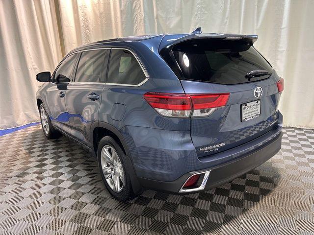 used 2017 Toyota Highlander car, priced at $25,712