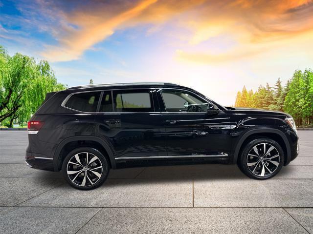 new 2026 Volkswagen Atlas car, priced at $53,345