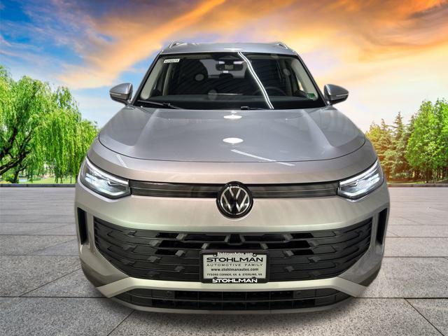 new 2025 Volkswagen Tiguan car, priced at $31,839