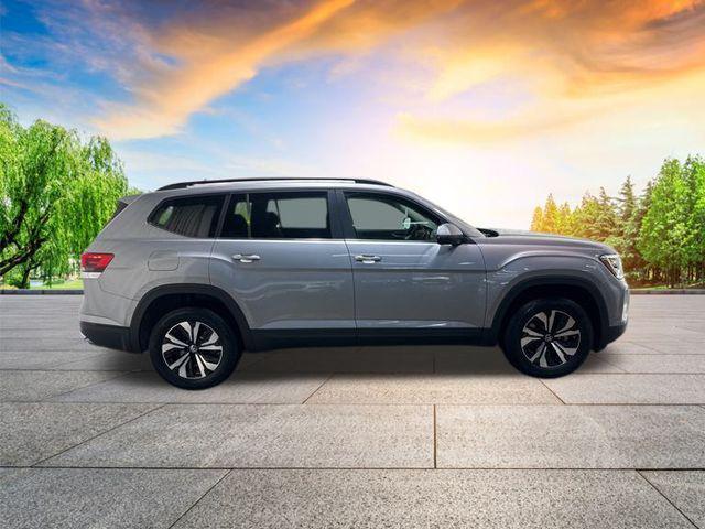 new 2024 Volkswagen Atlas car, priced at $36,503