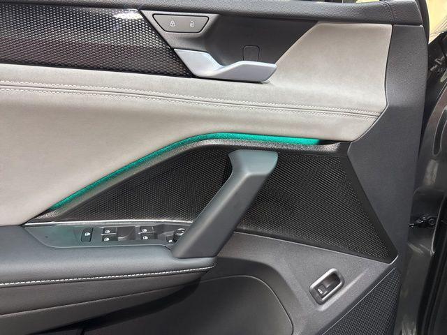 new 2026 Volkswagen Tiguan car, priced at $36,643