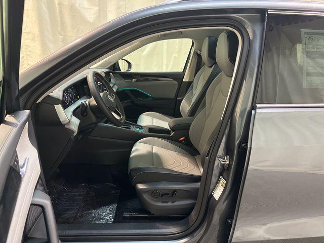 new 2026 Volkswagen Tiguan car, priced at $36,643