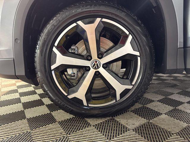 new 2026 Volkswagen Tiguan car, priced at $36,643