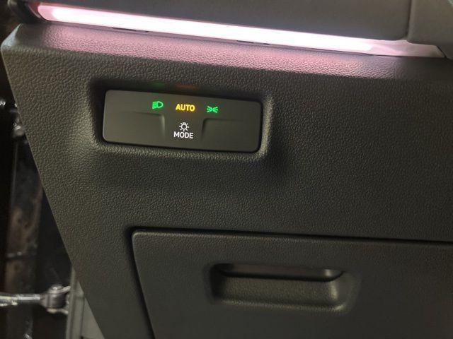 new 2025 Volkswagen Tiguan car, priced at $36,350