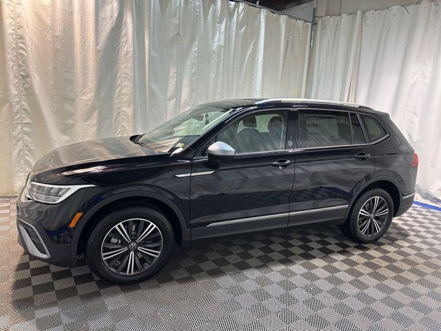 new 2024 Volkswagen Tiguan car, priced at $29,799