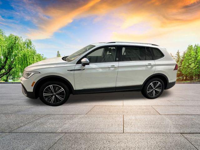 new 2024 Volkswagen Tiguan car, priced at $31,309