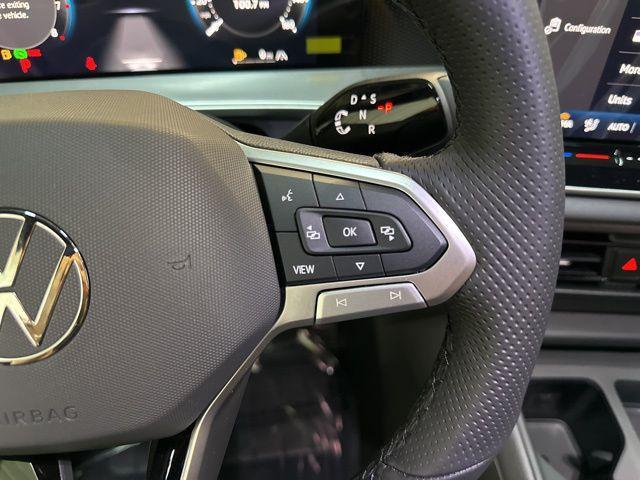 new 2025 Volkswagen Tiguan car, priced at $34,916