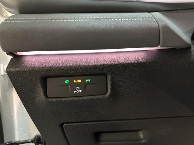 new 2025 Volkswagen Tiguan car, priced at $34,916