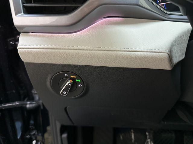 new 2025 Volkswagen Taos car, priced at $31,385