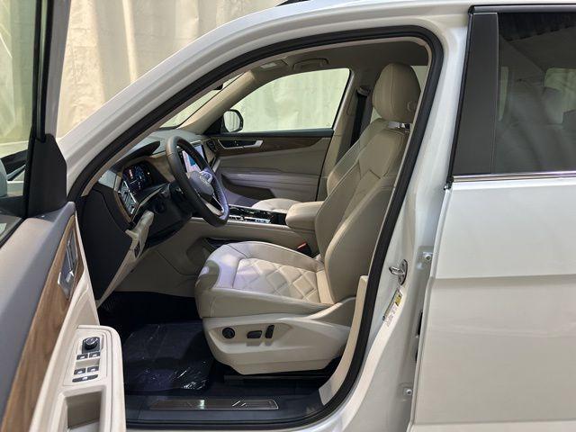 new 2026 Volkswagen Atlas car, priced at $45,825