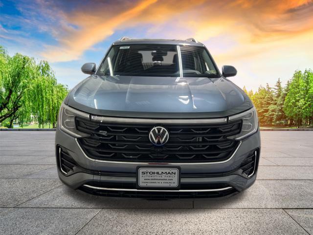 new 2024 Volkswagen Atlas car, priced at $49,996