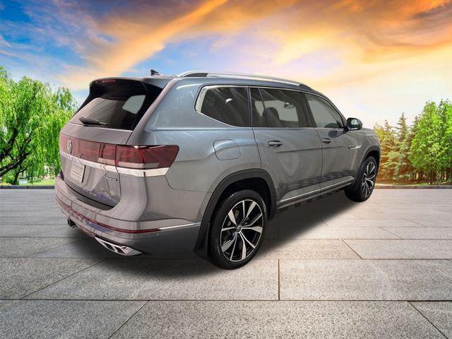 new 2024 Volkswagen Atlas car, priced at $49,996