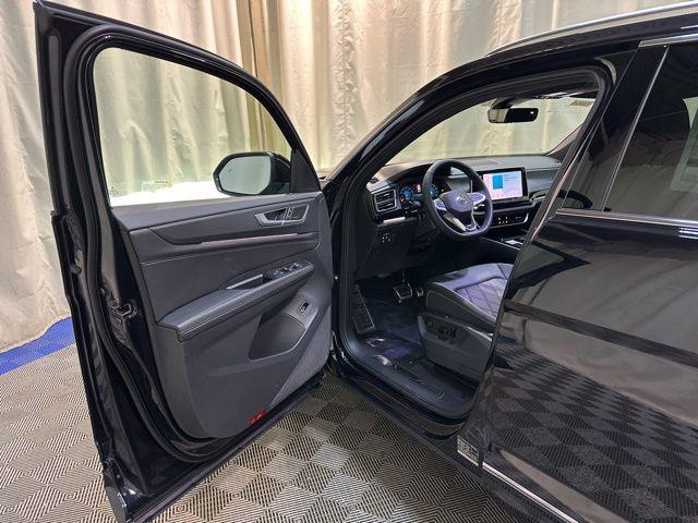 new 2026 Volkswagen Atlas Cross Sport car, priced at $53,019