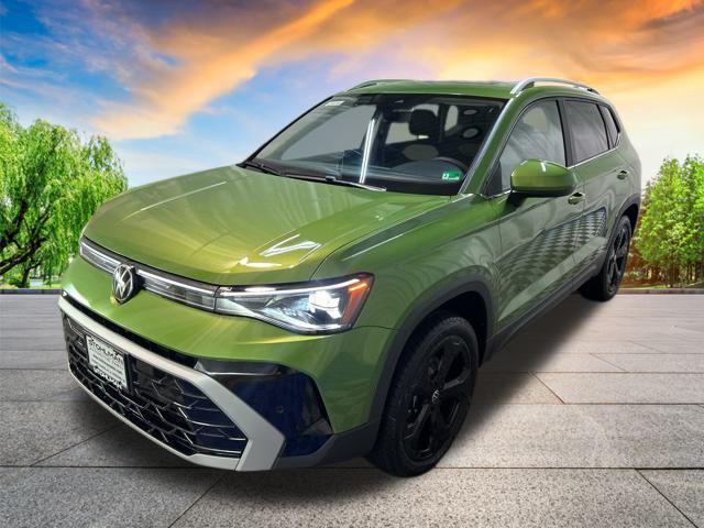 new 2025 Volkswagen Taos car, priced at $35,014