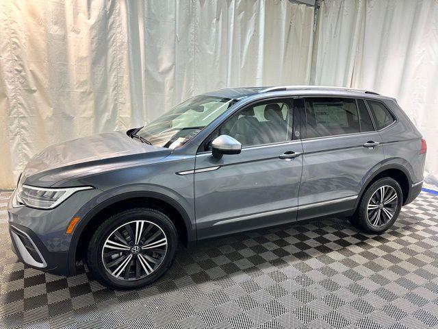 new 2024 Volkswagen Tiguan car, priced at $28,688