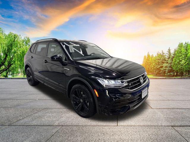 new 2024 Volkswagen Tiguan car, priced at $33,077