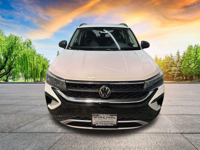 new 2024 Volkswagen Taos car, priced at $24,876