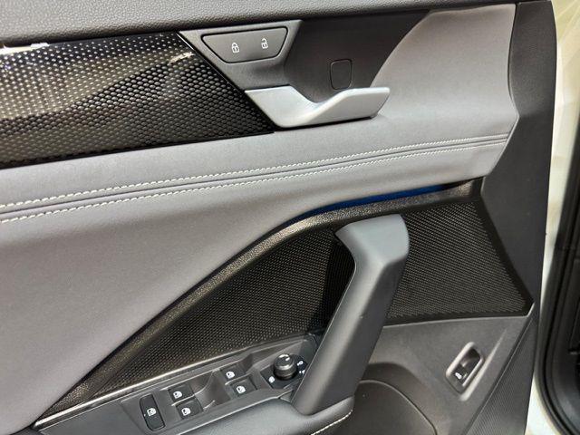 used 2025 Volkswagen Tiguan car, priced at $34,300