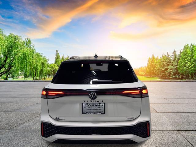 used 2025 Volkswagen Tiguan car, priced at $34,300