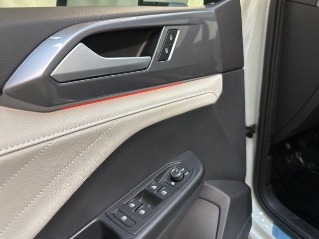 new 2025 Volkswagen Taos car, priced at $34,547