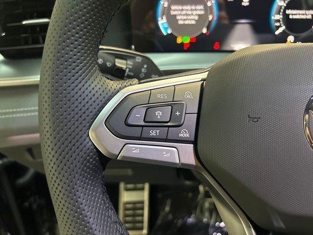 new 2025 Volkswagen Tiguan car, priced at $37,100