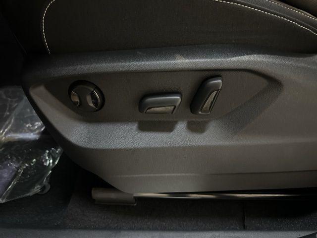 new 2026 Volkswagen Atlas car, priced at $45,344