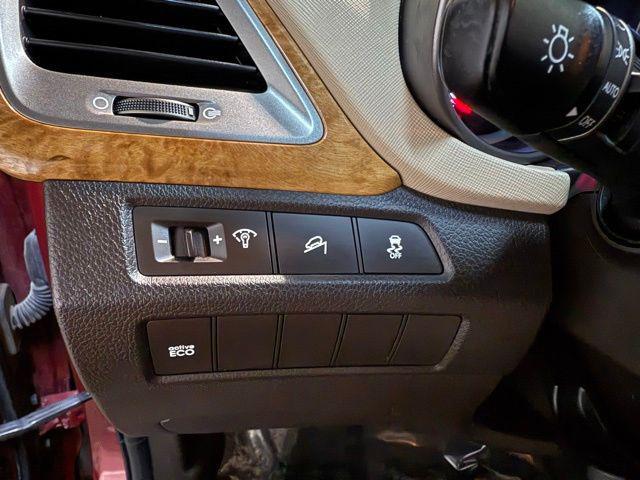 used 2014 Hyundai Santa Fe Sport car, priced at $6,593