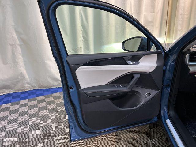 new 2025 Volkswagen Tiguan car, priced at $35,510