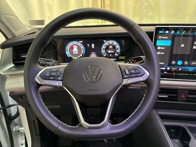 new 2025 Volkswagen Tiguan car, priced at $33,291