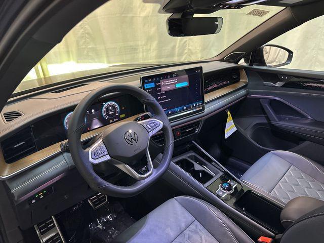 new 2025 Volkswagen Tiguan car, priced at $40,310