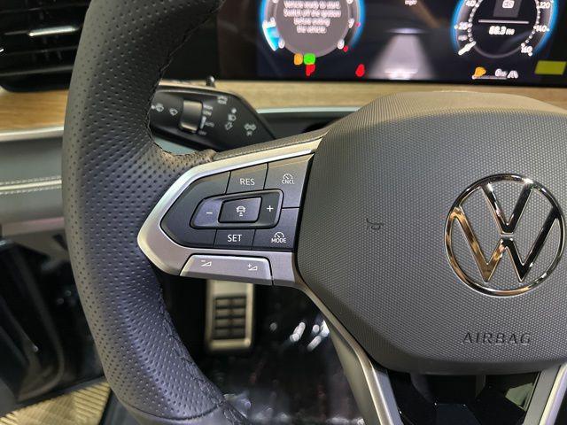 new 2025 Volkswagen Tiguan car, priced at $40,310