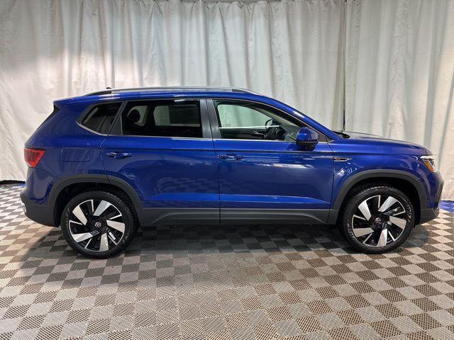 new 2024 Volkswagen Taos car, priced at $33,142