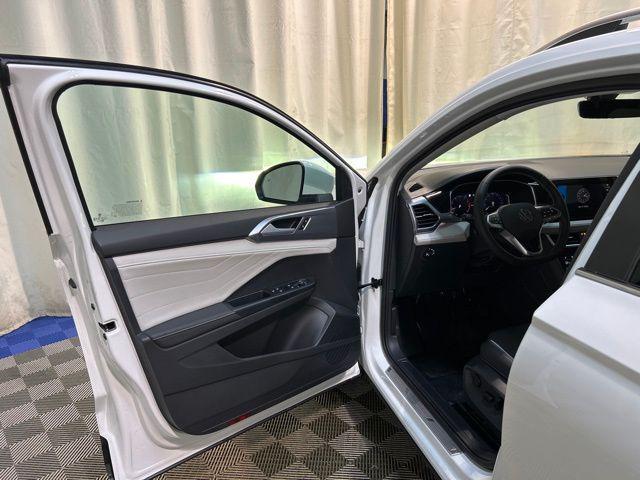 new 2025 Volkswagen Taos car, priced at $36,092
