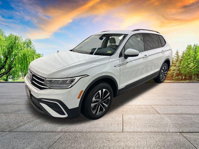 new 2024 Volkswagen Tiguan car, priced at $27,977