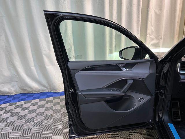 new 2025 Volkswagen Tiguan car, priced at $37,100