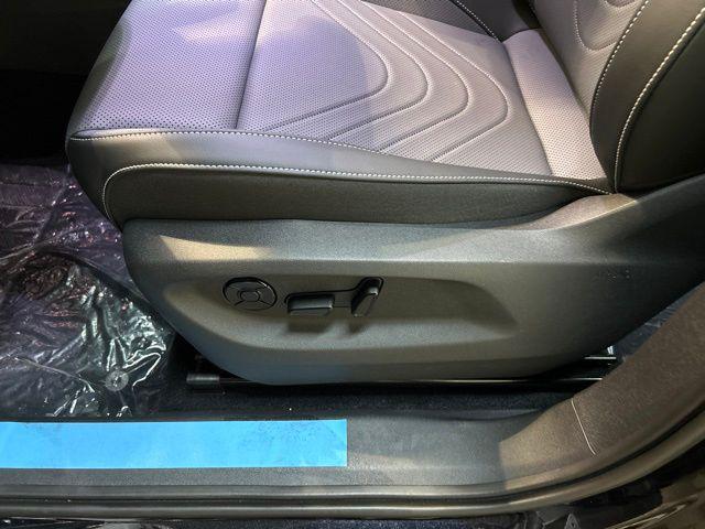 new 2025 Volkswagen Tiguan car, priced at $37,100