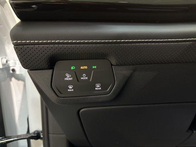 new 2026 Volkswagen Atlas car, priced at $40,865