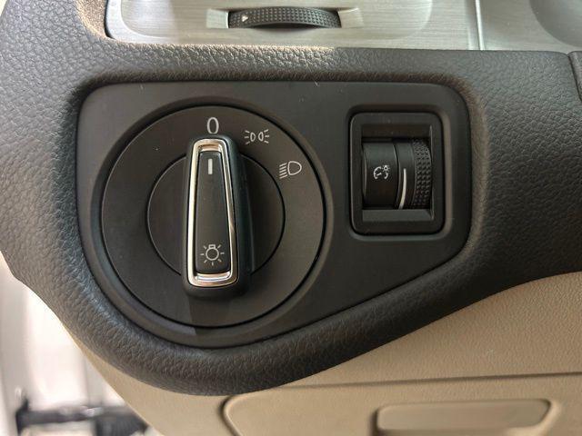 used 2015 Volkswagen Golf SportWagen car, priced at $11,780