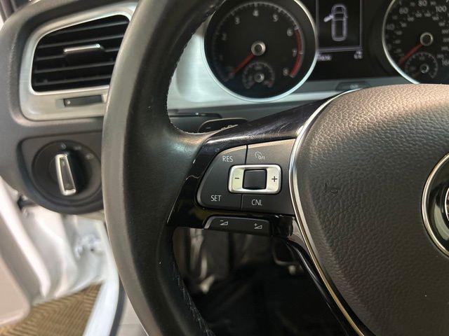 used 2015 Volkswagen Golf SportWagen car, priced at $11,780