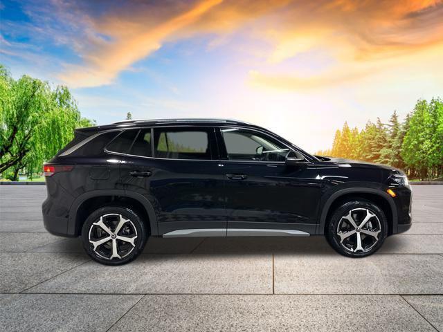 new 2025 Volkswagen Tiguan car, priced at $35,050